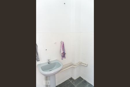 Apartamento à venda com 90m², 2 quartos e sem vagaBanheiro de Serviço