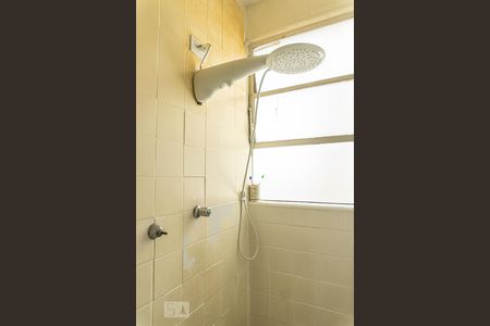 Apartamento à venda com 90m², 2 quartos e sem vagaBanheiro