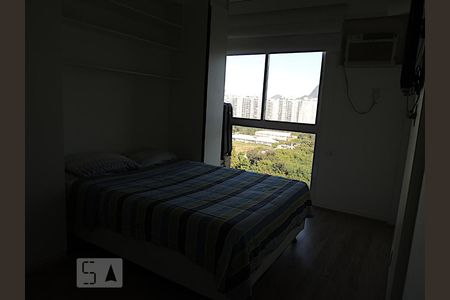 Quarto 1 - Cama de casal  de apartamento para alugar com 2 quartos, 75m² em Jacarepaguá, Rio de Janeiro