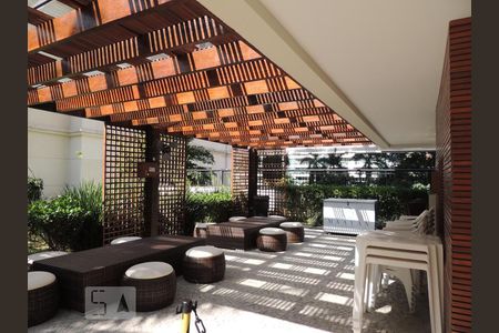 Apartamento para alugar com 75m², 2 quartos e 1 vagaÁrea comum