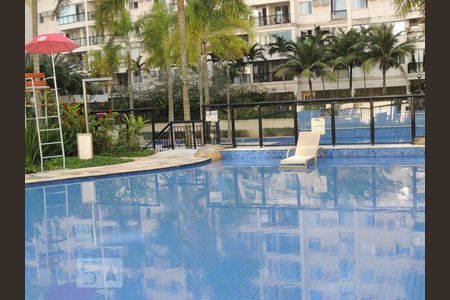 Apartamento para alugar com 75m², 2 quartos e 1 vagaÁrea comum - Piscina 1