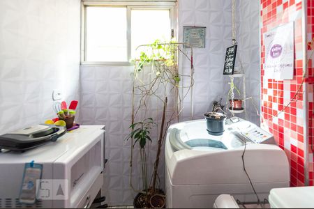 Apartamento à venda com 57m², 2 quartos e sem vaga Apartamento à venda com 57m², 2 quartos e sem vagaArea de Serviço