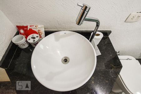 Apartamento à venda com 150m², 4 quartos e 2 vagasBanheiro 1