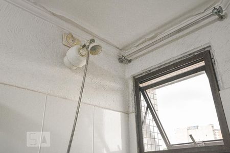 Apartamento à venda com 150m², 4 quartos e 2 vagasDucha