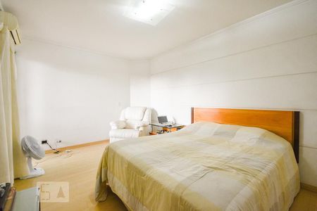 Apartamento à venda com 150m², 4 quartos e 2 vagassuíte