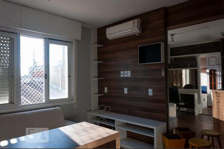 Sala de apartamento para alugar com 1 quarto, 28m² em Teresópolis, Porto Alegre
