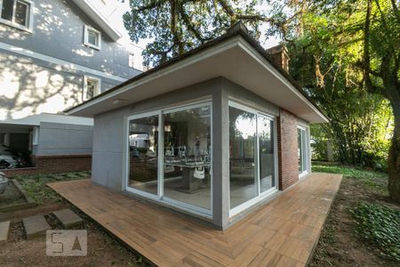 Casa de condomínio à venda com 241m², 3 quartos e 2 vagasÁrea comum - Salão de festas