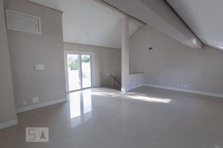Casa de condomínio à venda com 241m², 3 quartos e 2 vagasTerraço