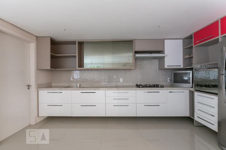 Casa de condomínio à venda com 241m², 3 quartos e 2 vagasCozinha