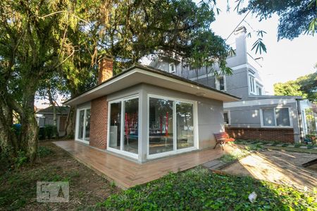 Casa de condomínio à venda com 241m², 3 quartos e 2 vagasÁrea comum - Salão de festas