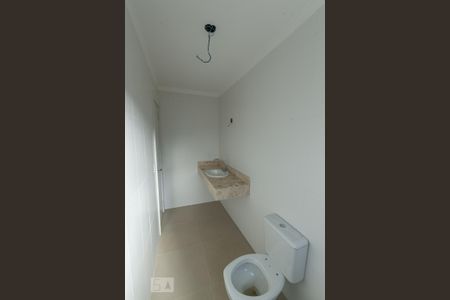 Casa de condomínio à venda com 241m², 3 quartos e 2 vagasBanheiro do Quarto 2