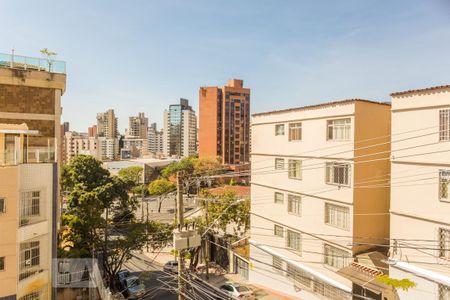 Vista Sala TV de apartamento para alugar com 5 quartos, 228m² em São Pedro, Belo Horizonte