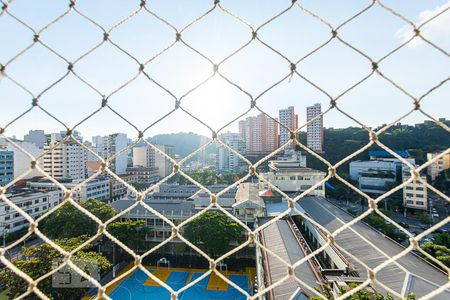 Vista da Sala de apartamento à venda com 2 quartos, 87m² em Icaraí, Niterói