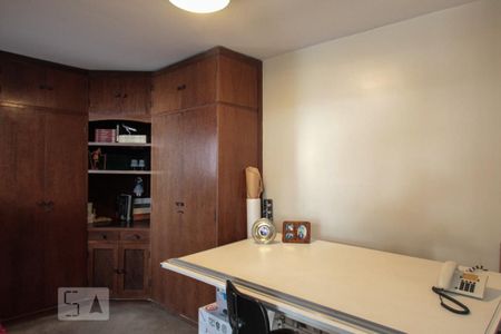 Apartamento à venda com 200m², 4 quartos e 1 vagaQuarto 3