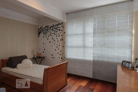 Apartamento à venda com 200m², 4 quartos e 1 vagaQuarto 2