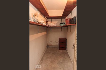 Apartamento à venda com 200m², 4 quartos e 1 vagaBox de Garagem