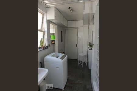 Apartamento à venda com 200m², 4 quartos e 1 vagaÁrea de Serviço