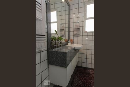 Apartamento à venda com 200m², 4 quartos e 1 vagaBanheiro Corredor