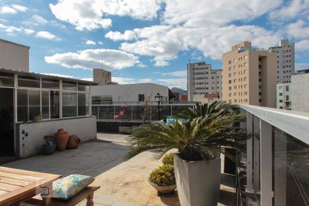 Apartamento à venda com 200m², 4 quartos e 1 vagaCobertura