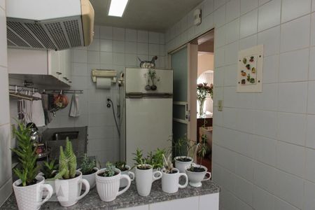 Apartamento à venda com 200m², 4 quartos e 1 vagaCozinha