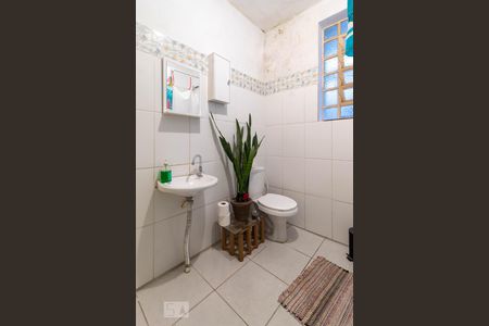 Apartamento para alugar com 120m², 3 quartos e sem vagaBanheiro