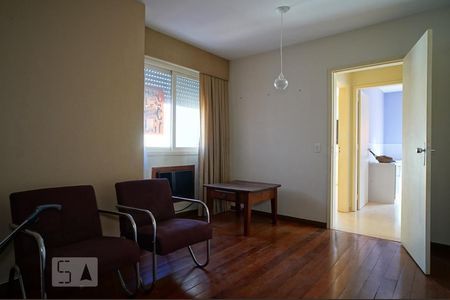 Sala de apartamento à venda com 2 quartos, 77m² em Petrópolis, Porto Alegre
