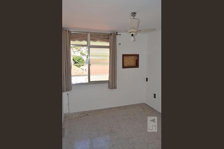 Apartamento à venda com 80m², 3 quartos e 1 vagaQuarto 2