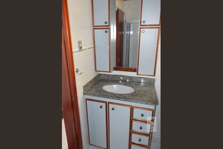 Apartamento à venda com 80m², 3 quartos e 1 vagaBanheiro Social