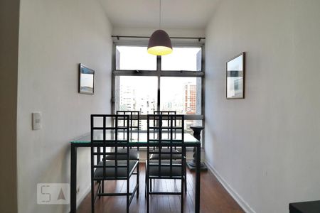 Sala de apartamento para alugar com 2 quartos, 70m² em Consolação, São Paulo