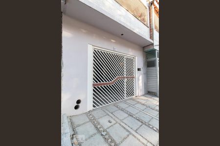 Casa para alugar com 80m², 2 quartos e 1 vagaFachada