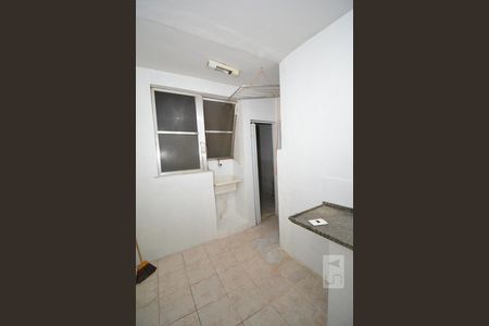 Apartamento para alugar com 84m², 2 quartos e sem vagaCozinha e Área de Serviço