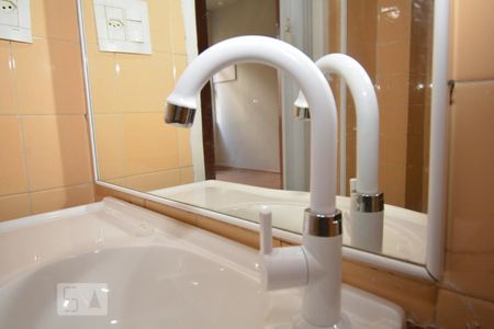 Apartamento para alugar com 84m², 2 quartos e sem vagaBanheiro Social - Torneira