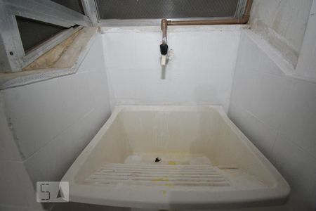 Apartamento para alugar com 84m², 2 quartos e sem vagaCozinha e Área de Serviço