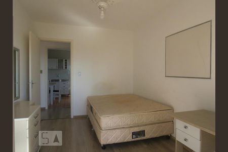 Quarto de apartamento para alugar com 1 quarto, 66m² em Santo Antônio, Porto Alegre