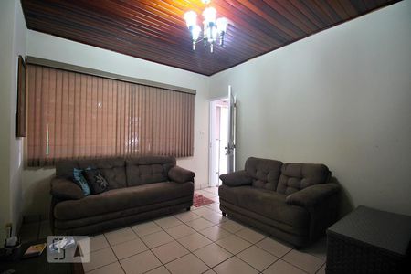 Sala de Casa com 3 quartos, 150m² Parque João Ramalho