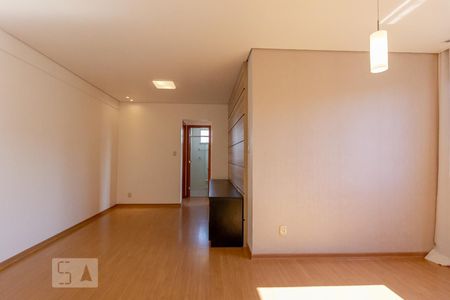 Sala de apartamento à venda com 3 quartos, 72m² em Manacás, Belo Horizonte