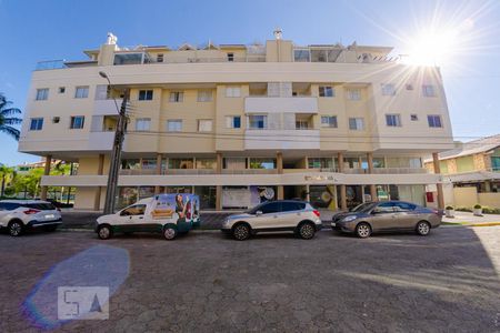 Apartamento para alugar com 150m², 3 quartos e 1 vaga Apartamento para alugar com 150m², 3 quartos e 1 vagaFachada