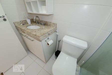 Apartamento para alugar com 150m², 3 quartos e 1 vaga Apartamento para alugar com 150m², 3 quartos e 1 vagaBanheiro suíte 1
