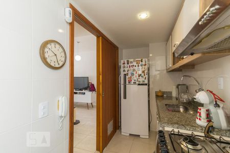 Apartamento à venda com 55m², 2 quartos e sem vaga Apartamento à venda com 55m², 2 quartos e sem vagaCozinha