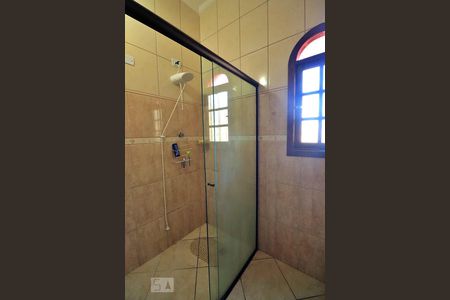 Casa à venda com 302m², 3 quartos e 2 vagasBanheiro da Suíte