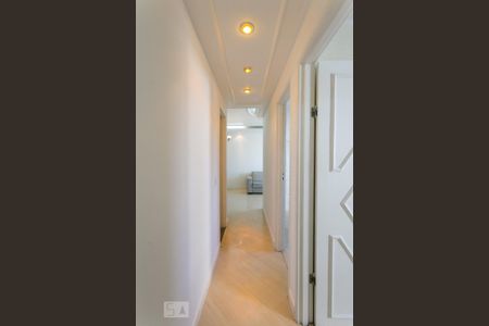 Apartamento à venda com 78m², 3 quartos e 2 vagasCorredor