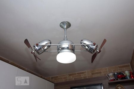 Casa à venda com 285m², 7 quartos e 3 vagasPiso Térreo - Cozinha