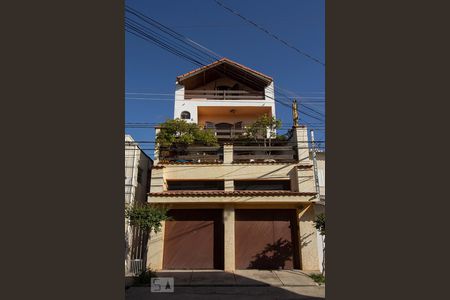 Casa à venda com 285m², 7 quartos e 3 vagasFachada B