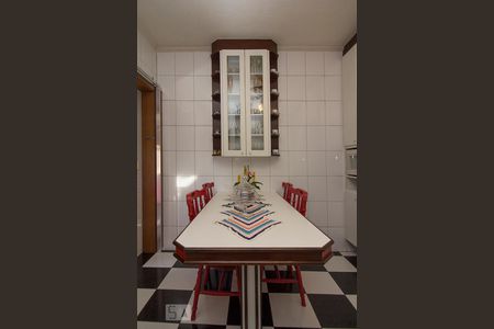 Casa à venda com 285m², 7 quartos e 3 vagasPiso 3 - Detalhe Cozinha 