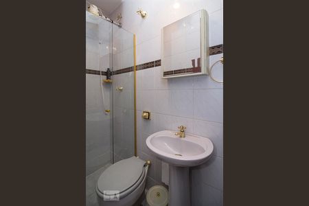 Casa à venda com 285m², 7 quartos e 3 vagasPiso 2 - Banheiro da Suíte 1