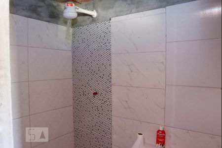 Casa para alugar com 80m², 1 quarto e 1 vaga Casa para alugar com 80m², 1 quarto e 1 vagaBanheiro de Serviço