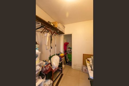 Casa à venda com 200m², 3 quartos e 3 vagasQuarto de Serviço