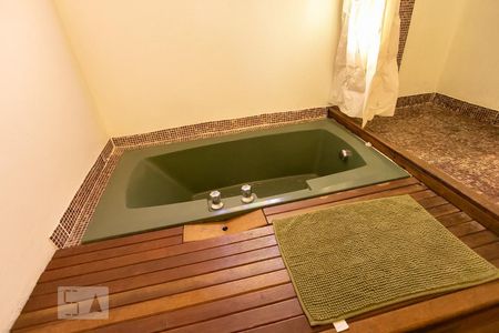 Casa à venda com 200m², 3 quartos e 3 vagasDetalhe