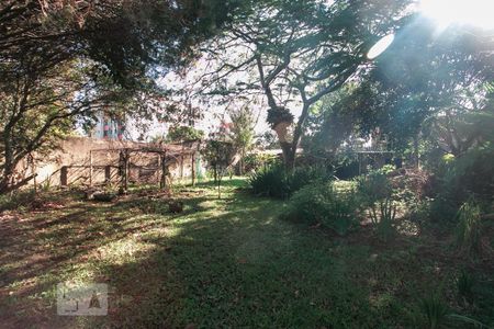 Casa à venda com 200m², 3 quartos e 3 vagasPátio