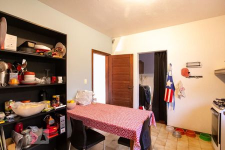 Casa à venda com 200m², 3 quartos e 3 vagasCozinha